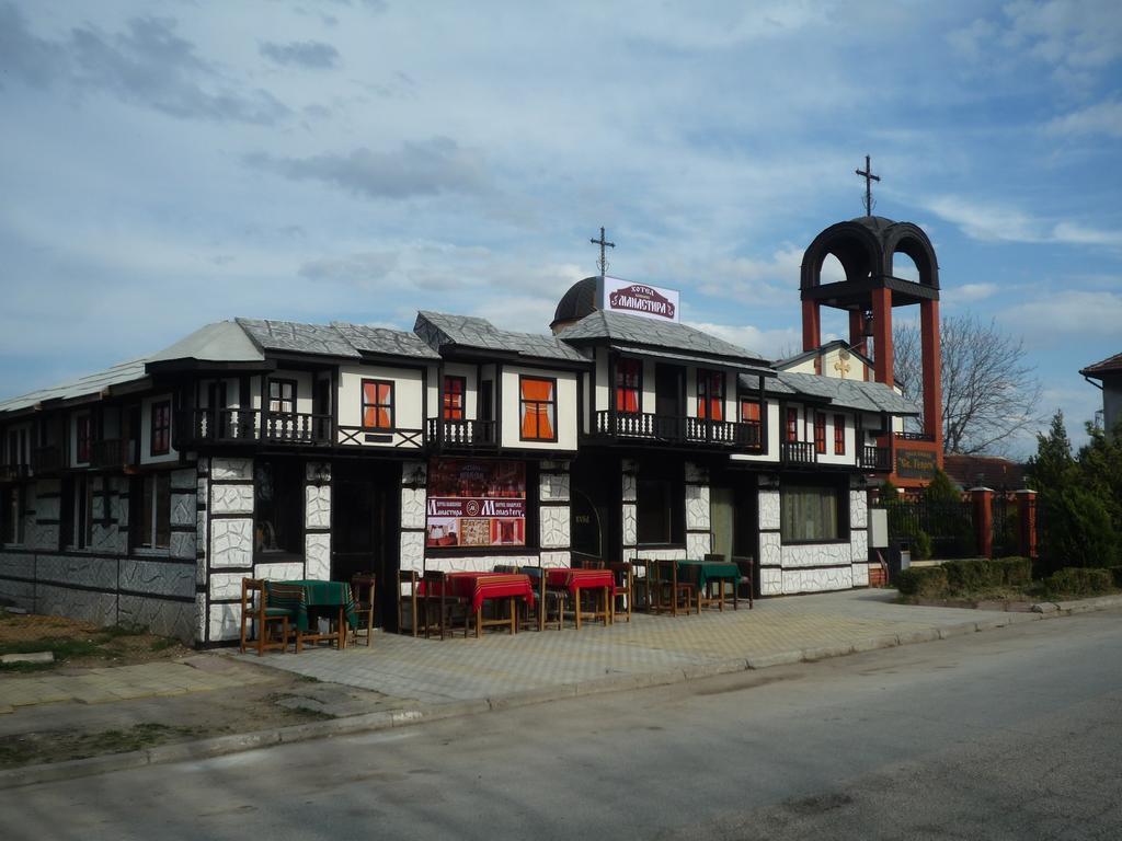 The Monastery Guest House Koshov Exterior photo